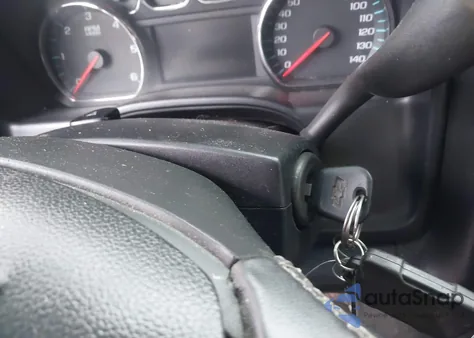 2017 Chevrolet Silverado 1500 1Lt из США, поврежденный, VIN 3GCUKREC3HG164482